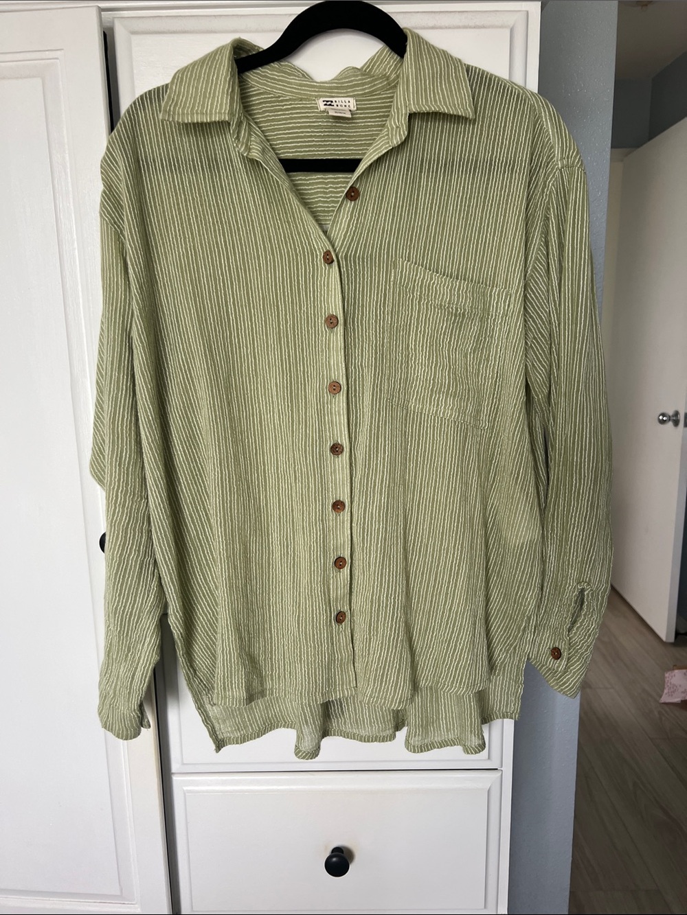 Billabong Light Green Striped Casual Button-Down Shirt